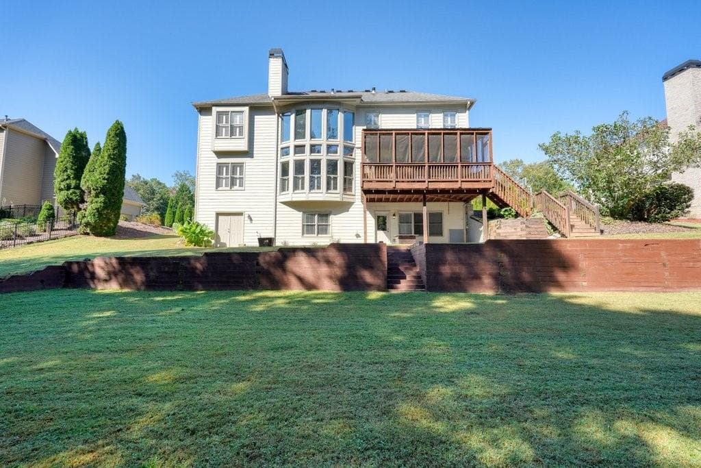 5 bedroom, 4 bathroom, 4,117 sq ft single family residence for sale at 624 Devon Brooke Drive, Woodstock, GA 30188 — photo 3