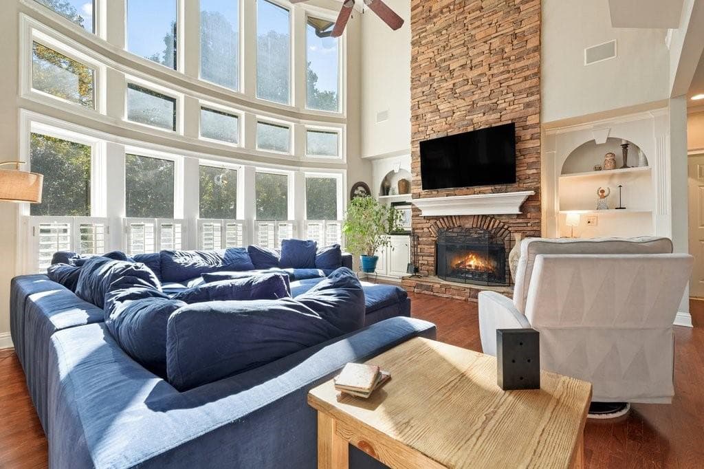 5 bedroom, 4 bathroom, 4,117 sq ft single family residence for sale at 624 Devon Brooke Drive, Woodstock, GA 30188 — photo 9