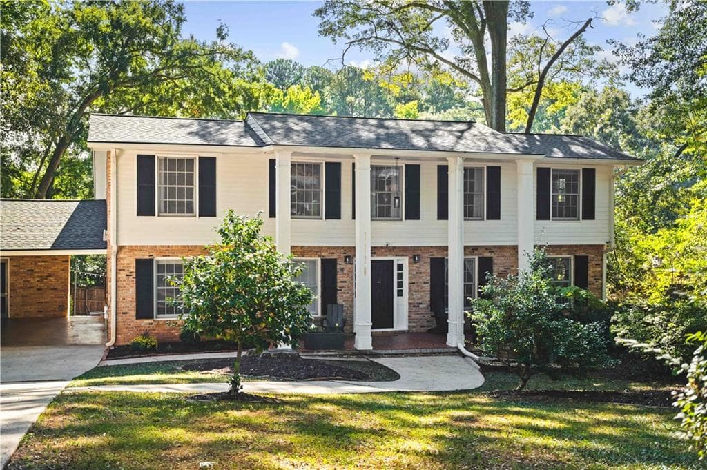 5 bedroom, 3 bathroom, 2,879 sq ft single family residence for sale at 1120 Bromley Road, Avondale Estates, GA 30002 — photo 9