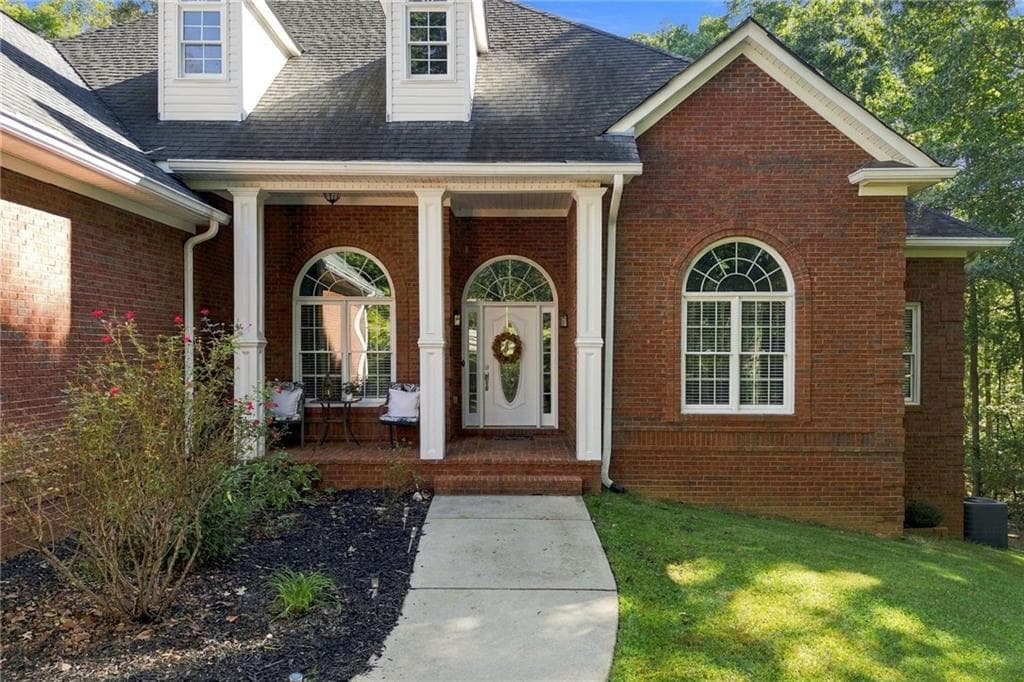 5 bedroom, 6 bathroom, 5,251 sq ft single family residence for sale at 106 Shalea Lane, Ball Ground, GA 30107 — photo 3