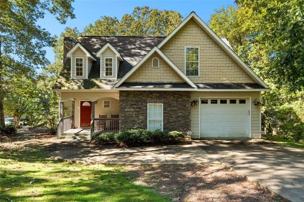5 bedroom, 4 bathroom, 3,472 sq ft single family residence for sale at 358 Muffit, Wedowee, AL 36278