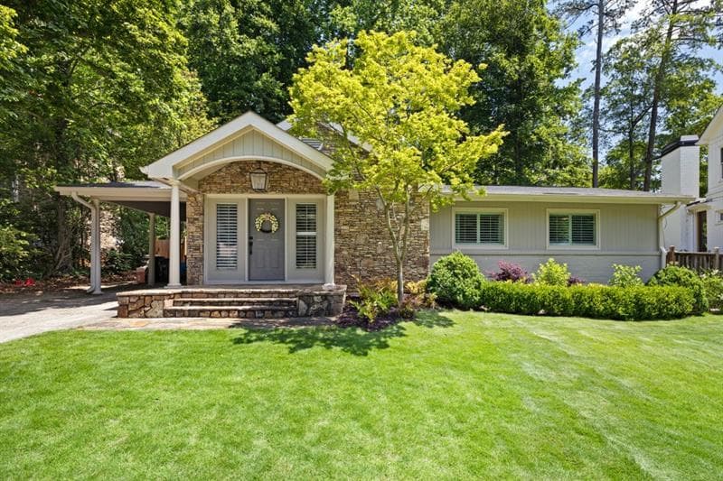 4 bedroom, 2 bathroom, 1,850 sq ft single family residence for rent at 3647 Keswick Drive, Chamblee, GA 30341 for $4,500 a month — photo 1 of 37