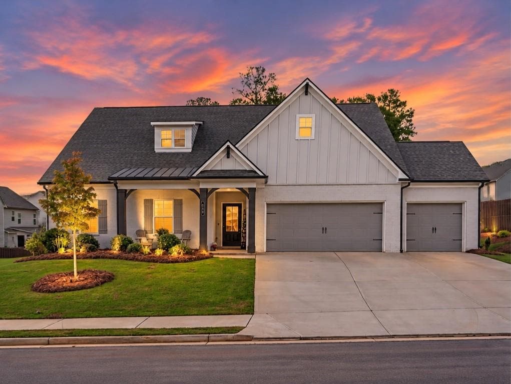 4 bedroom, 3 bathroom, 2,524 sq ft single family residence for sale at 229 Brant Circle, Jefferson, GA 30549