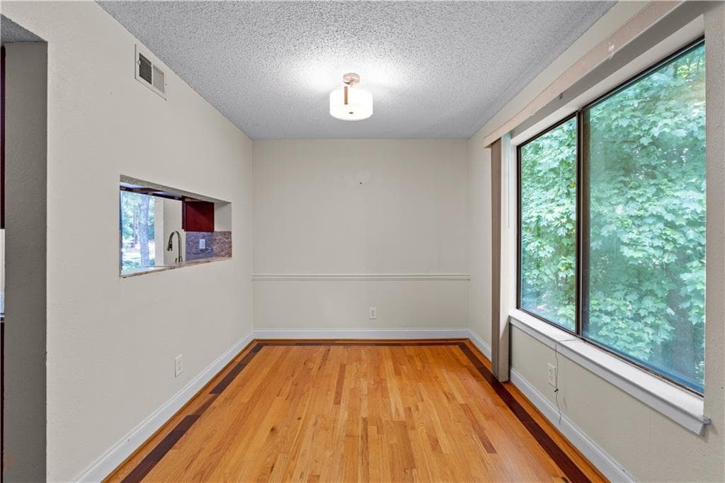 1 bedroom, 1 bathroom, 943 sq ft condominium for sale at 814 Seasons Parkway, Norcross, GA 30093 — photo 9