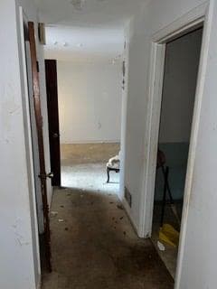 3 bedroom, 2 bathroom, 1,161 sq ft single family residence for sale at 236 Silver Springs Circle, Atlanta, GA 30310 — photo 3