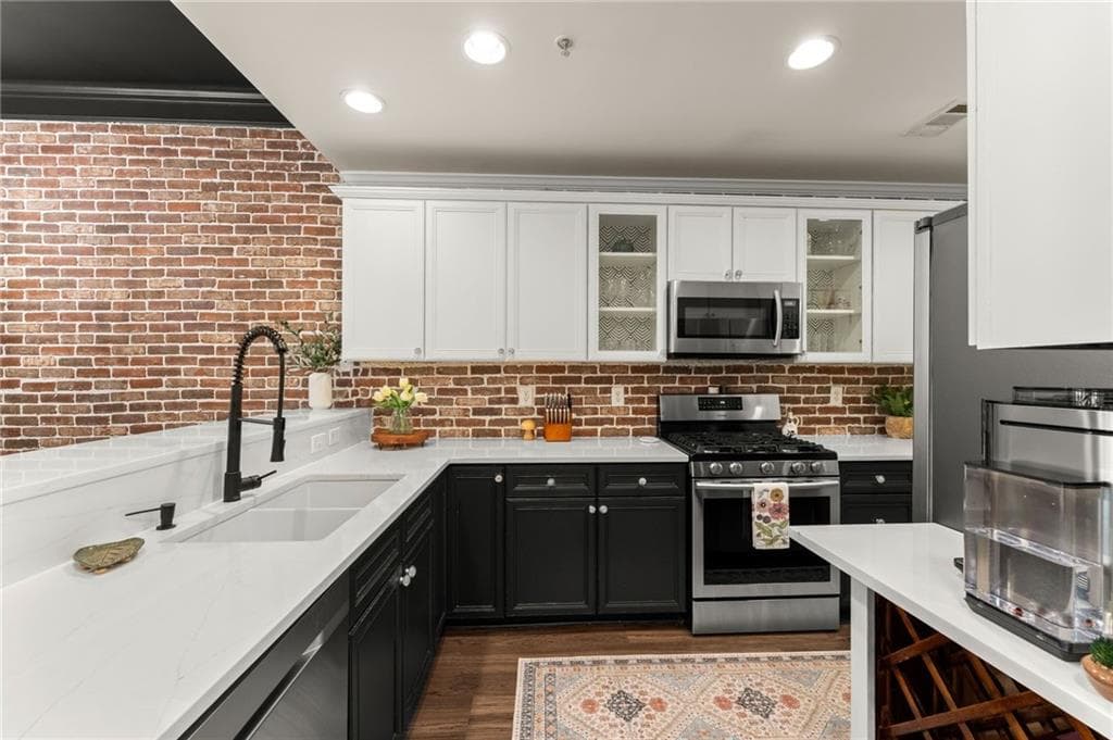 2 bedroom, 2 bathroom, 1,293 sq ft condominium for rent at 812 Creek View Lane, Roswell, GA 30075 for $3,700 a month — photo 9