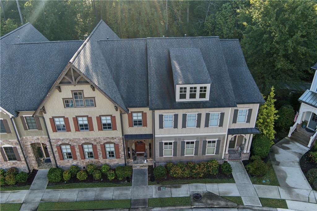 3 bedroom, 4 bathroom, 3,921 sq ft townhouse for sale at 286 Trecastle Square 286, Canton, GA 30114 — photo 3