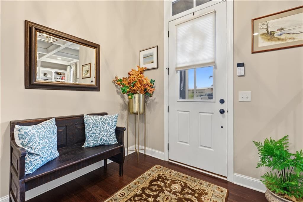 3 bedroom, 4 bathroom, 3,921 sq ft townhouse for sale at 286 Trecastle Square 286, Canton, GA 30114 — photo 5