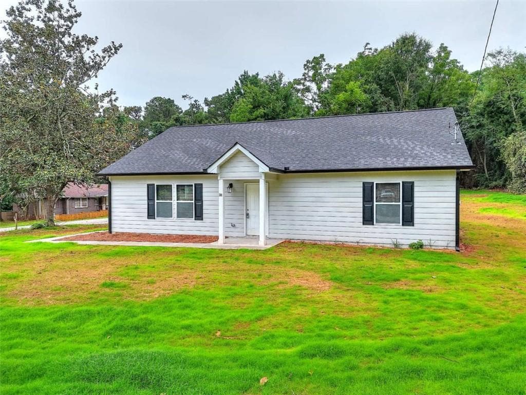 4 bedroom, 2 bathroom, 1,580 sq ft single family residence for rent at 301 Carwood Drive, Monroe, GA 30655 for $2,000 a month — photo 7