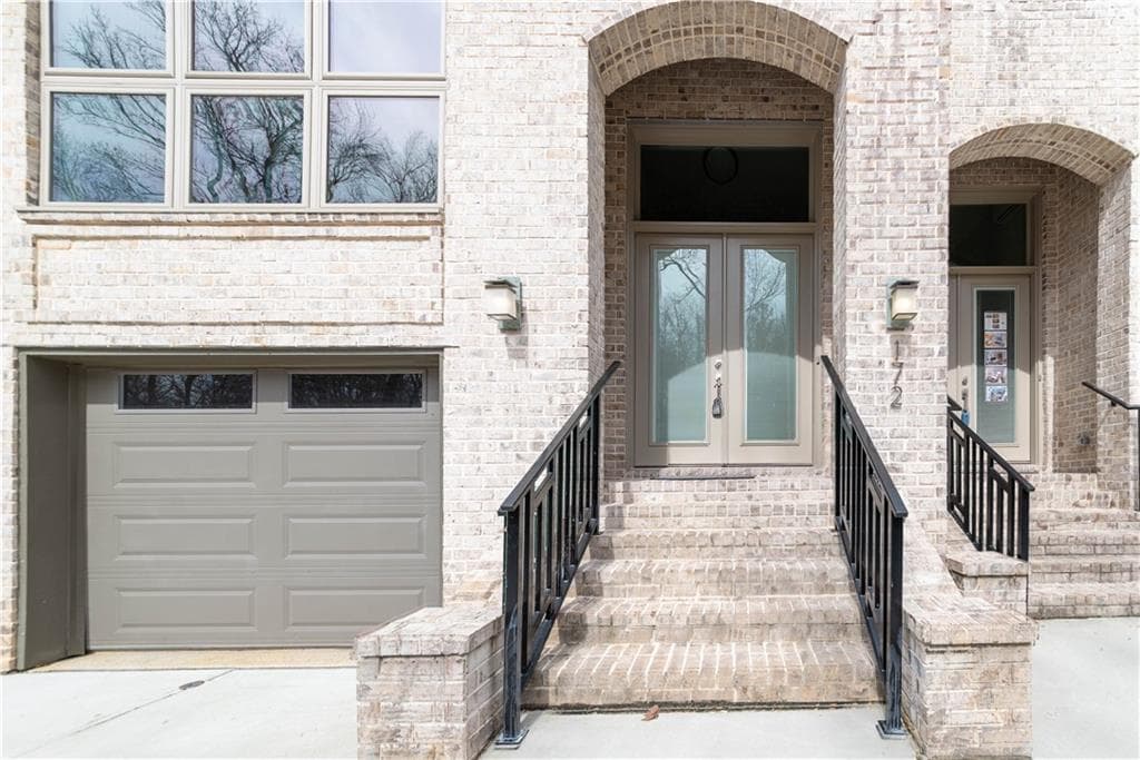 4 bedroom, 4 bathroom, 3,760 sq ft townhouse for rent at 172 Oxbo Road, Roswell, GA 30075 for $4,950 a month — photo 3