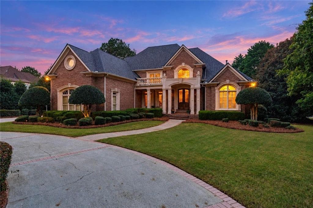 5 bedroom, 7 bathroom, 7,911 sq ft home for sale at 2540 Sugarloaf Club Drive, Duluth, GA