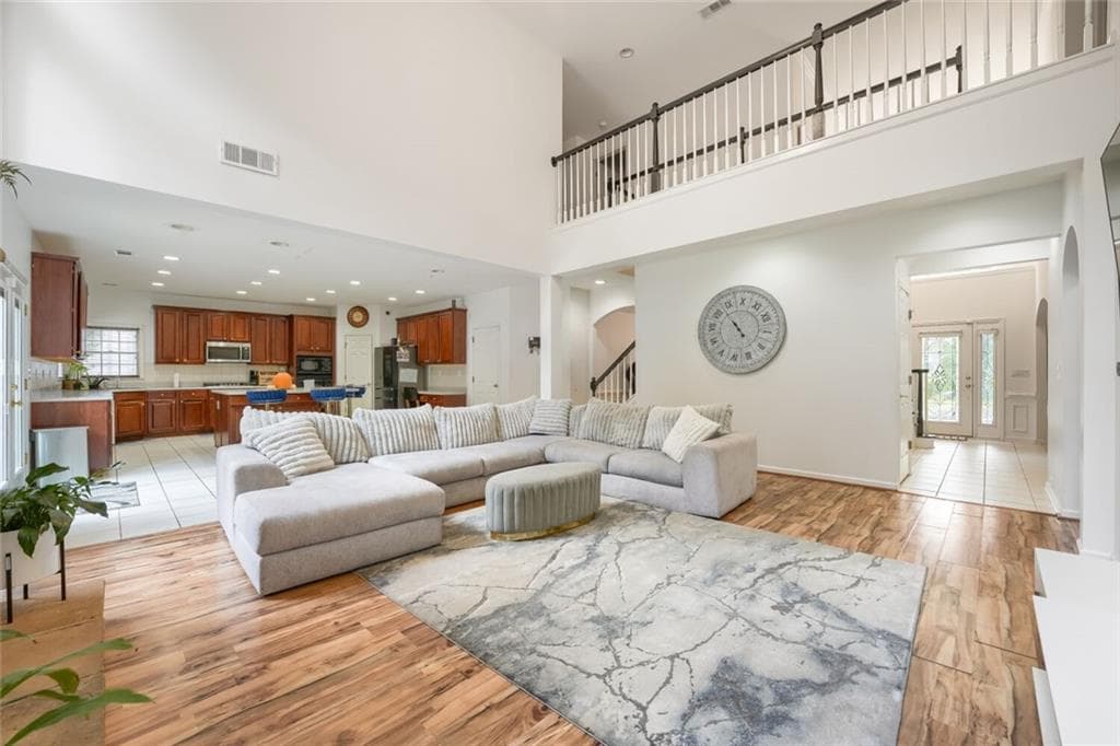 4 bedroom, 5 bathroom, 3,705 sq ft single family residence for rent at 7792 Waterlace Drive, South Fulton, GA 30213 for $4,800 a month — photo 5