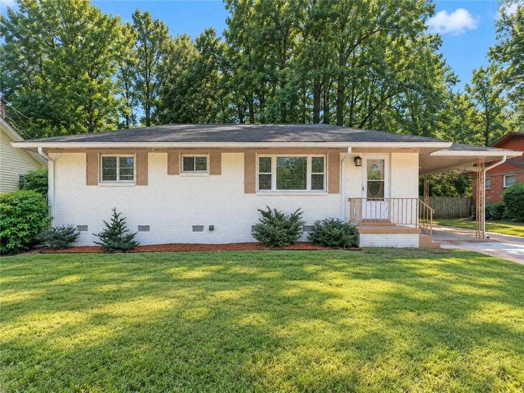 3 bedroom, 3 bathroom, 1,616 sq ft single family residence for rent at 2579 Bonnybrook Drive, Atlanta, GA 30311 for $1,795 a month — photo 2