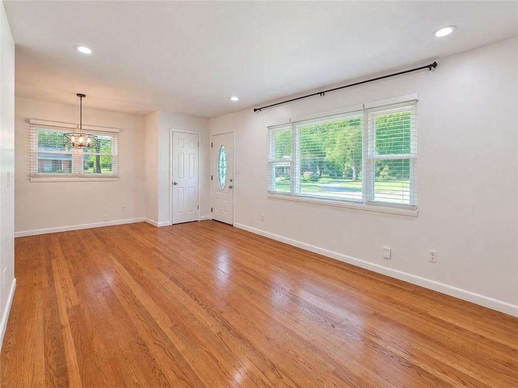 3 bedroom, 3 bathroom, 1,616 sq ft single family residence for rent at 2579 Bonnybrook Drive, Atlanta, GA 30311 for $1,795 a month — photo 4