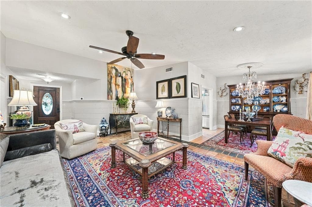 3 bedroom, 2 bathroom, 1,820 sq ft single family residence for sale at 400 N Kimberly Court, Roswell, GA 30076 — photo 7