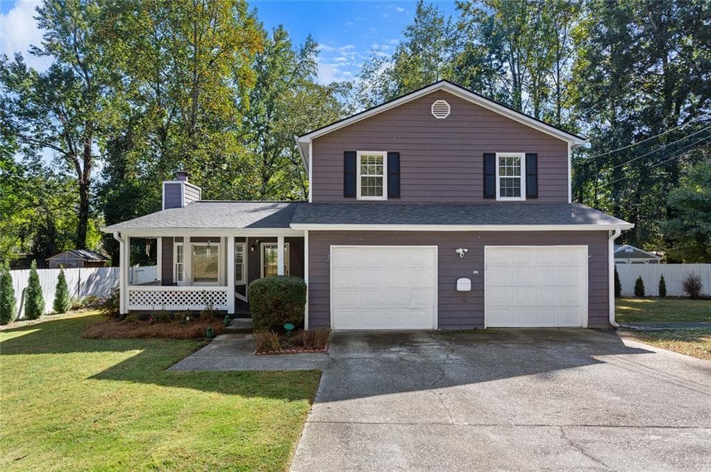 3 bedroom, 3 bathroom, 2,620 sq ft single family residence for sale at 1025 Natalie Lane, Smyrna, GA 30082 — photo 2