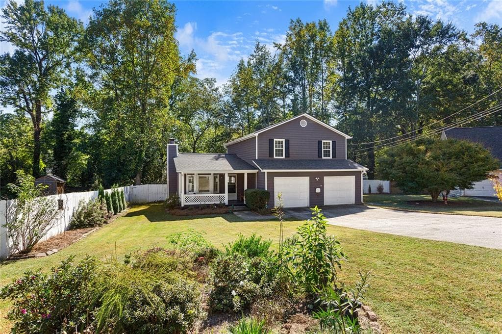 3 bedroom, 3 bathroom, 2,620 sq ft single family residence for sale at 1025 Natalie Lane, Smyrna, GA 30082 — photo 5