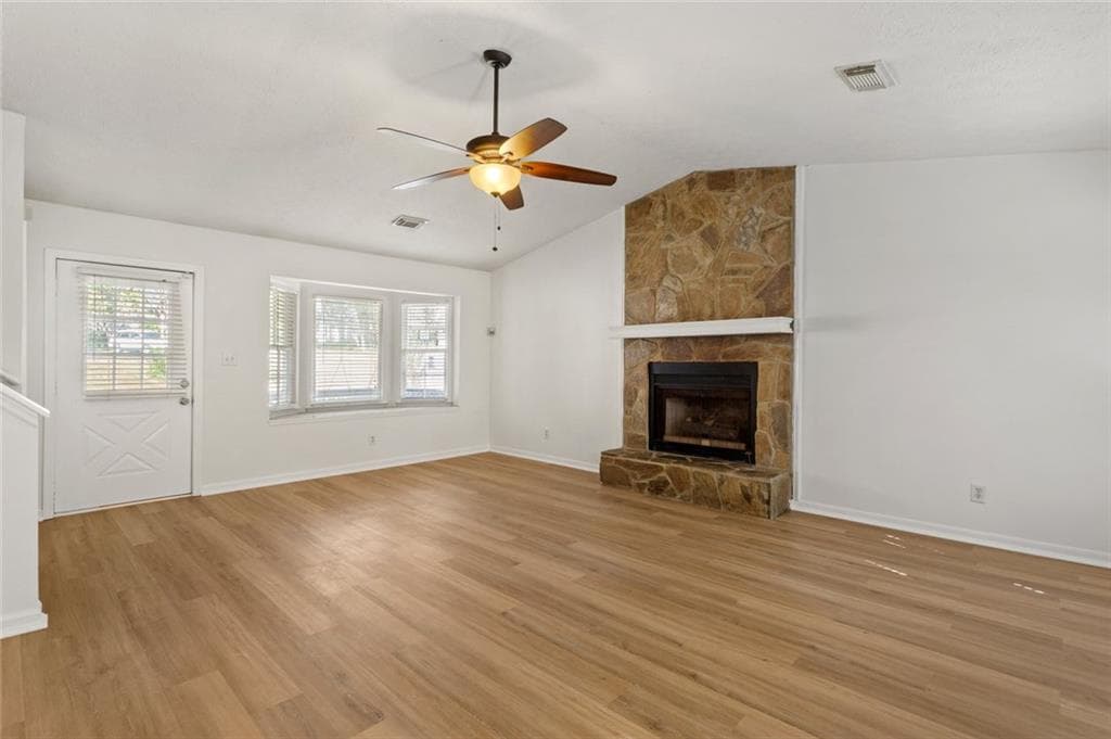 3 bedroom, 3 bathroom, 2,620 sq ft single family residence for sale at 1025 Natalie Lane, Smyrna, GA 30082 — photo 8