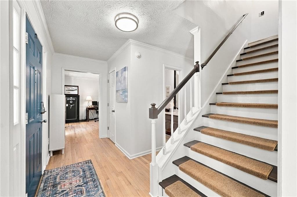 4 bedroom, 3 bathroom, 2,090 sq ft single family residence for sale at 9255 Brumbelow Crossing Way, Alpharetta, GA 30022 — photo 7