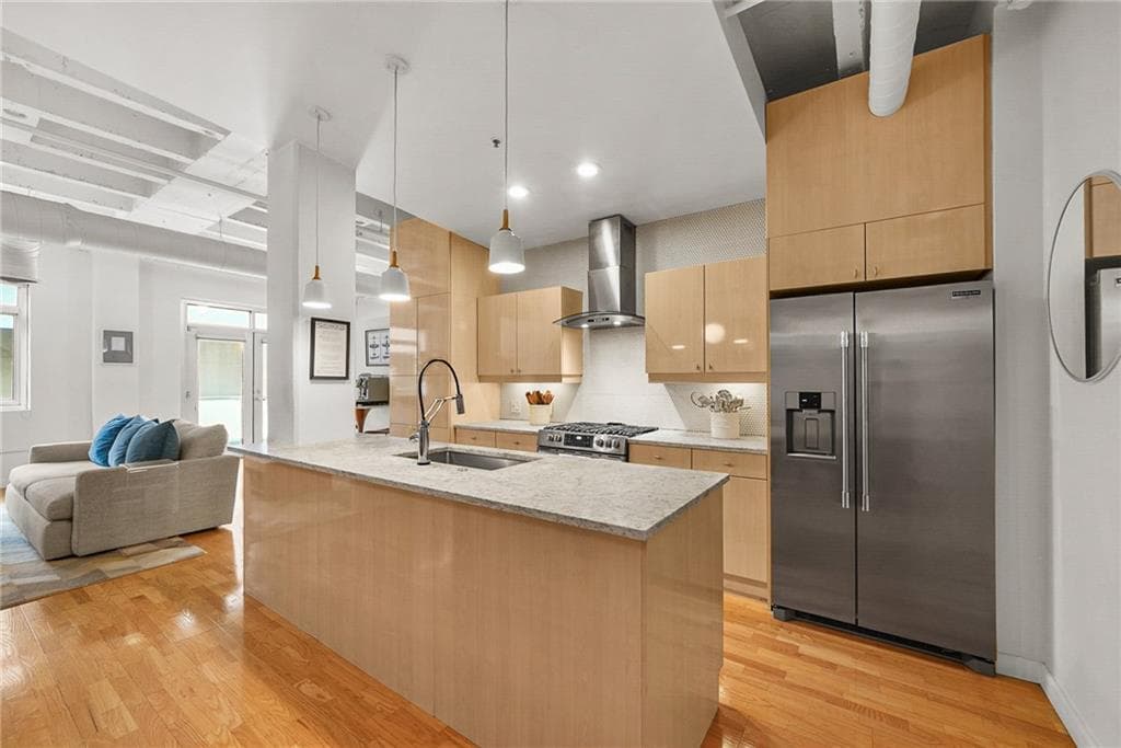 1 bedroom, 1 bathroom, 1,195 sq ft condominium for sale at 805 Peachtree Street 107, Atlanta, GA 30308 — photo 4