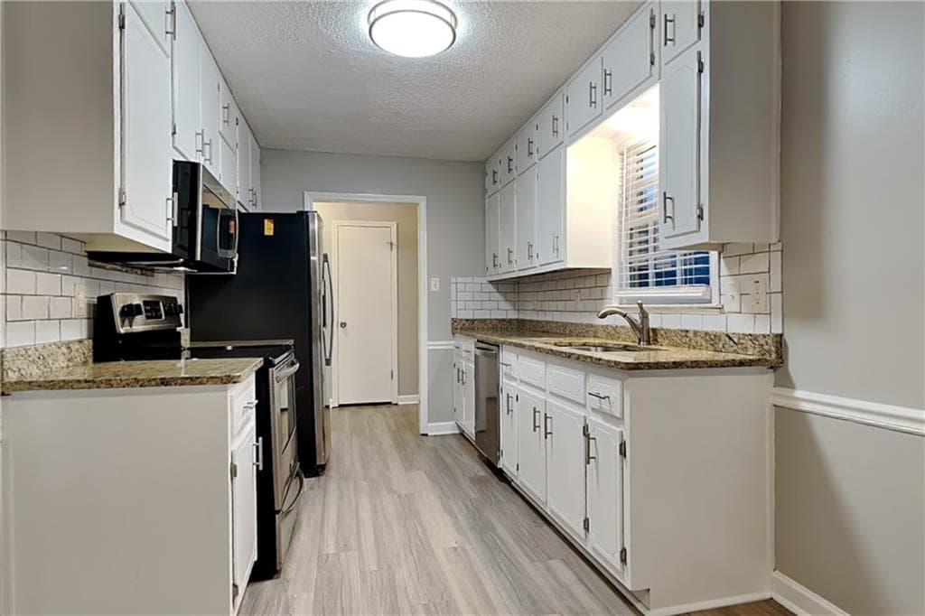 3 bedroom, 2 bathroom, 1,706 sq ft single family residence for rent at 2211 Grayfield Drive, Grayson, GA 30017 for $2,025 a month — photo 5