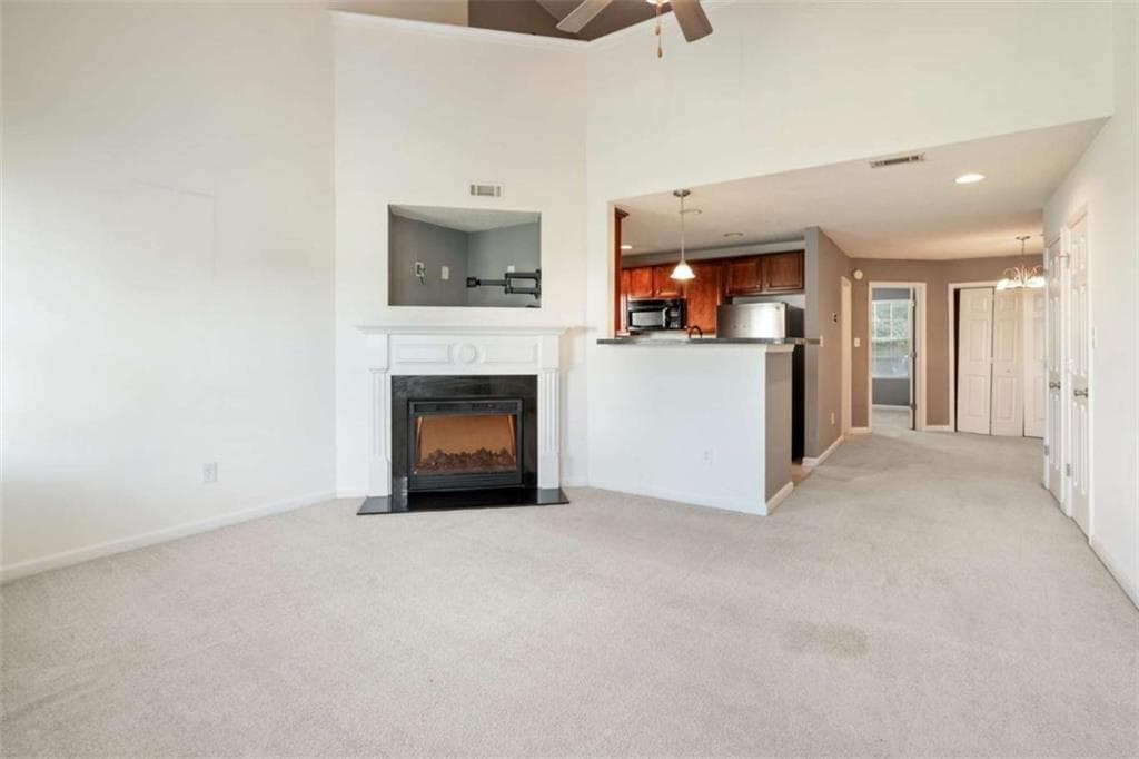 2 bedroom, 2 bathroom, 1,256 sq ft townhouse for sale at 8190 Oakley Circle # 2, Union City, GA 30291 — photo 6