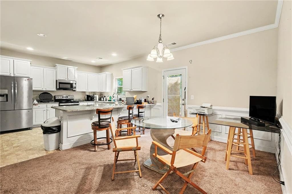 4 bedroom, 3 bathroom, 2,378 sq ft single family residence for sale at 12351 Styron Drive, Hampton, GA 30228 — photo 3