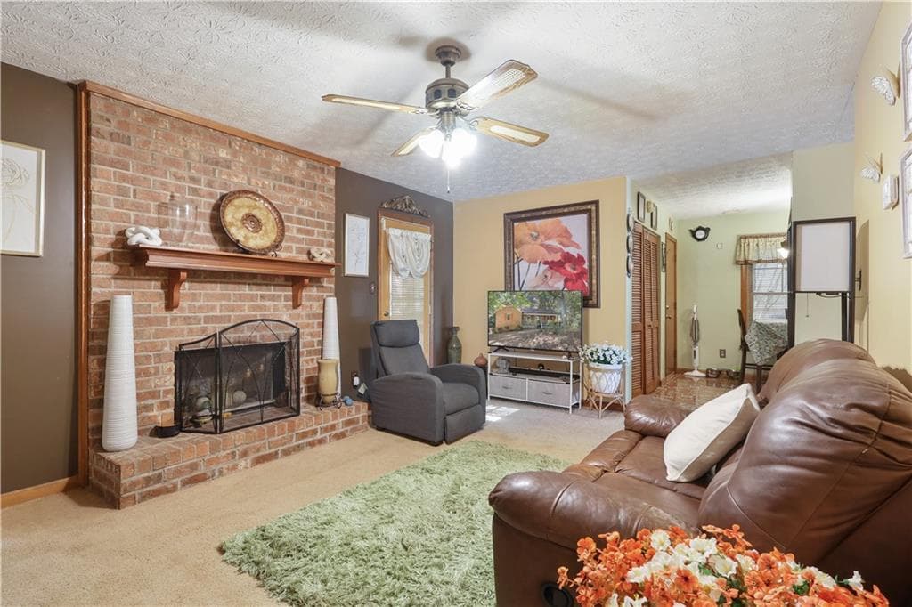 3 bedroom, 2 bathroom, 1,242 sq ft single family residence for sale at 1643 Hearthstone Way, Jonesboro, GA 30236 — photo 7