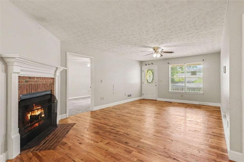 4 bedroom, 3 bathroom, 1,312 sq ft single family residence for sale at 6854 John West Road, Winston, GA 30187 — photo 4
