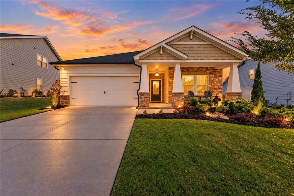 3 bedroom, 2 bathroom, 1,852 sq ft single family residence for sale at 409 Murphy Avenue, Canton, GA 30114