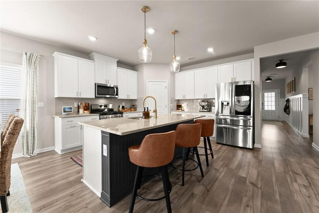 3 bedroom, 2 bathroom, 1,852 sq ft single family residence for sale at 409 Murphy Avenue, Canton, GA 30114 — photo 3