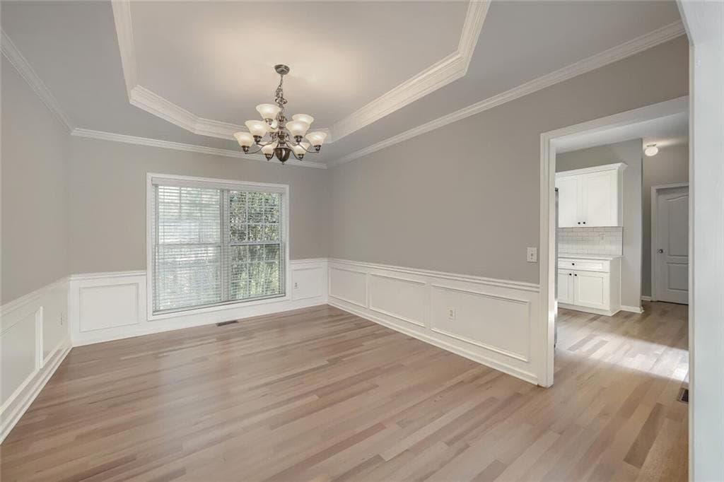 6 bedroom, 4 bathroom, 3,500 sq ft single family residence for rent at 2979 Savannah Walk Lane, Suwanee, GA 30024 for $2,895 a month — photo 6