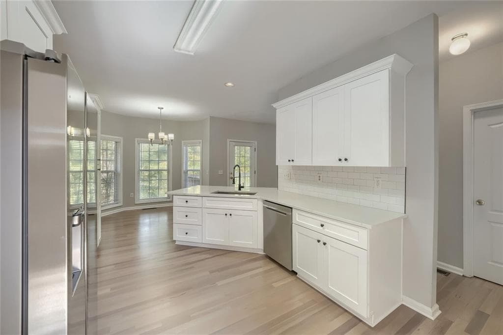 6 bedroom, 4 bathroom, 3,500 sq ft single family residence for rent at 2979 Savannah Walk Lane, Suwanee, GA 30024 for $2,895 a month — photo 7