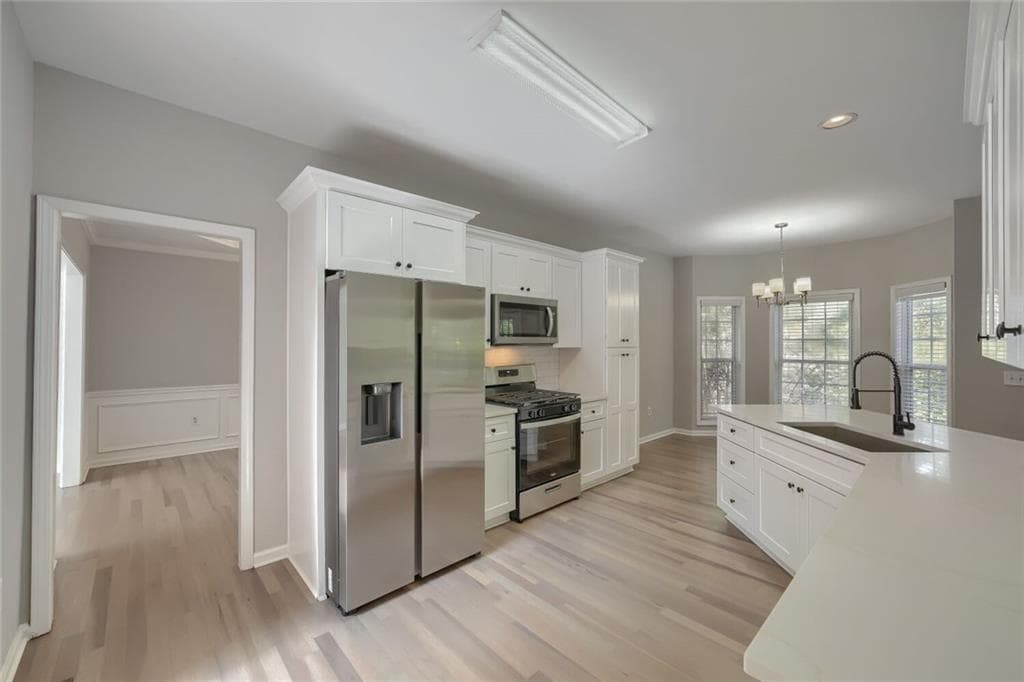 6 bedroom, 4 bathroom, 3,500 sq ft single family residence for rent at 2979 Savannah Walk Lane, Suwanee, GA 30024 for $2,895 a month — photo 8