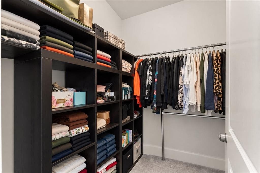 2 bedroom, 2 bathroom, 1,404 sq ft condominium for rent at 828 Highland Lane 2201, Atlanta, GA 30306 for $3,100 a month — photo 9