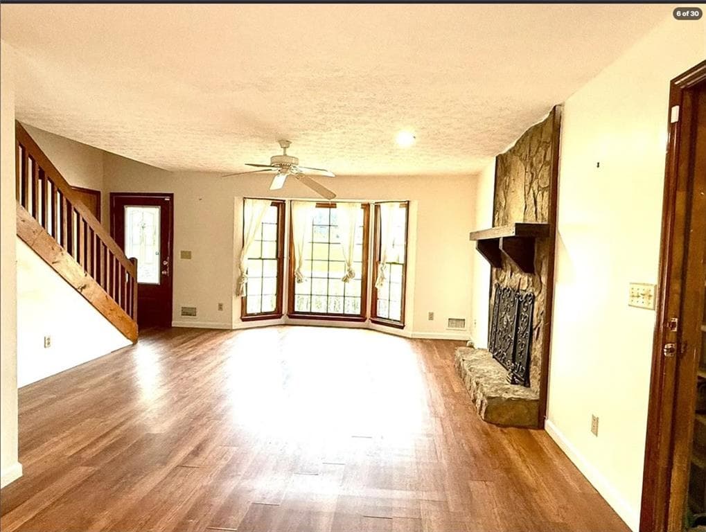 3 bedroom, 2 bathroom, 1,820 sq ft single family residence for rent at 1075 SANDERS Road, Cumming, GA 30041 for $2,450 a month — photo 4