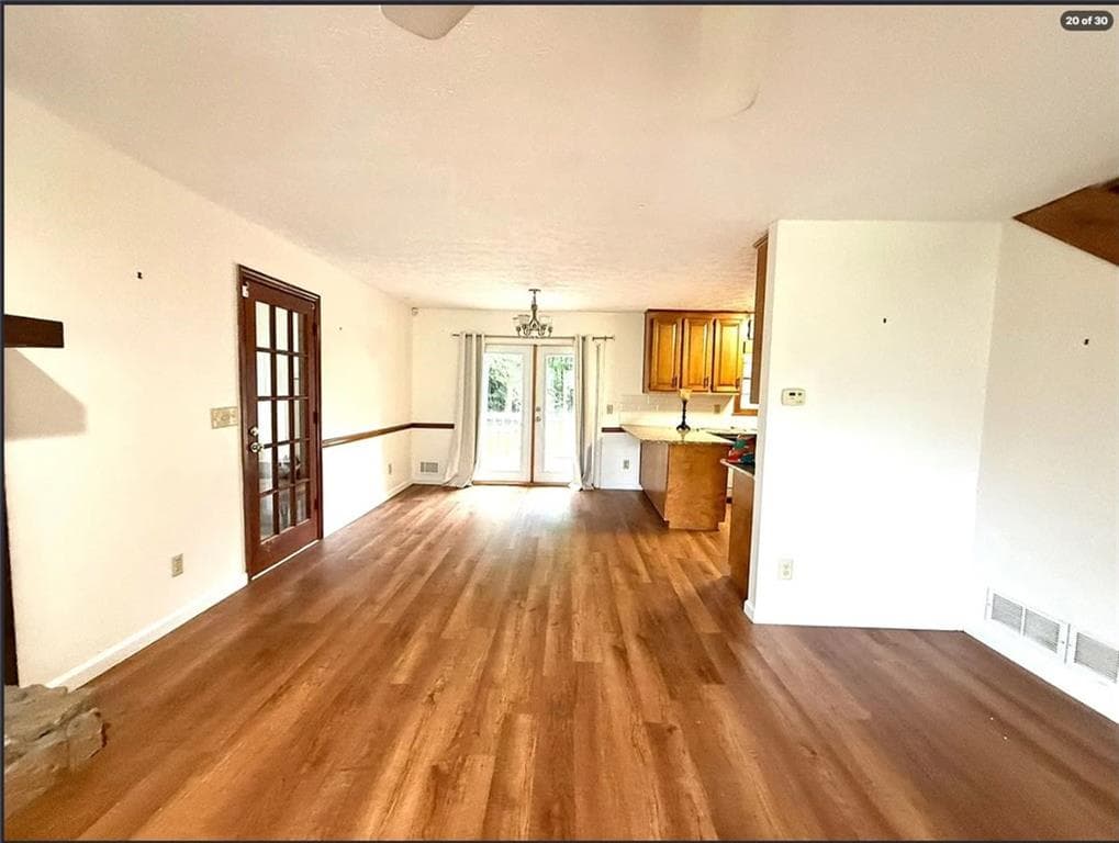 3 bedroom, 2 bathroom, 1,820 sq ft single family residence for rent at 1075 SANDERS Road, Cumming, GA 30041 for $2,450 a month — photo 7