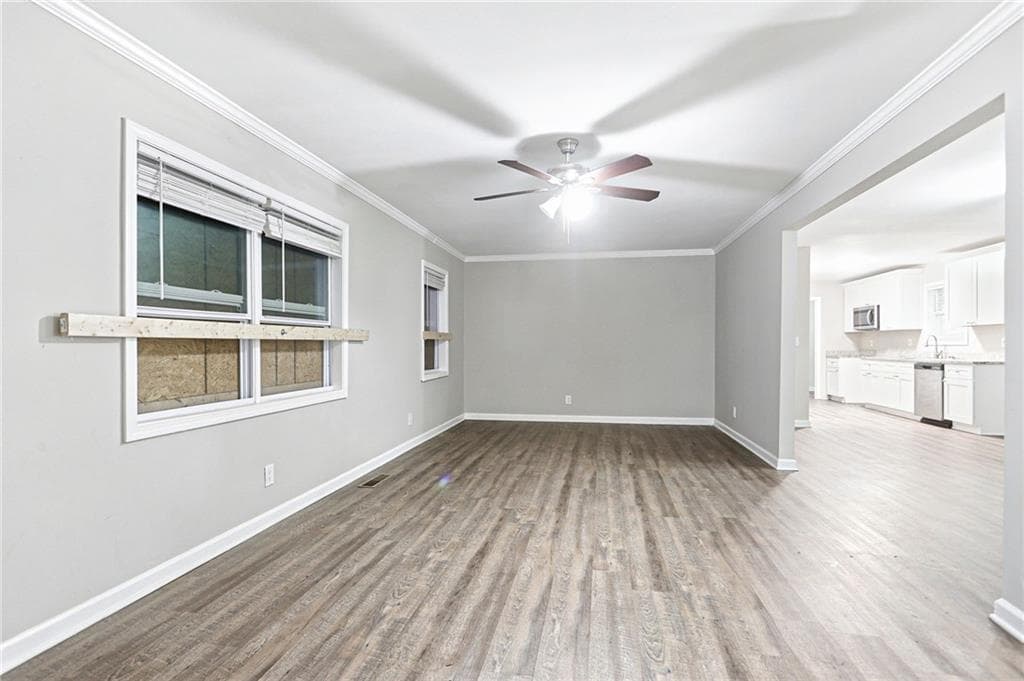 5 bedroom, 2 bathroom, 2,113 sq ft single family residence for sale at 3640 Oregon Trail, Decatur, GA 30032 — photo 7