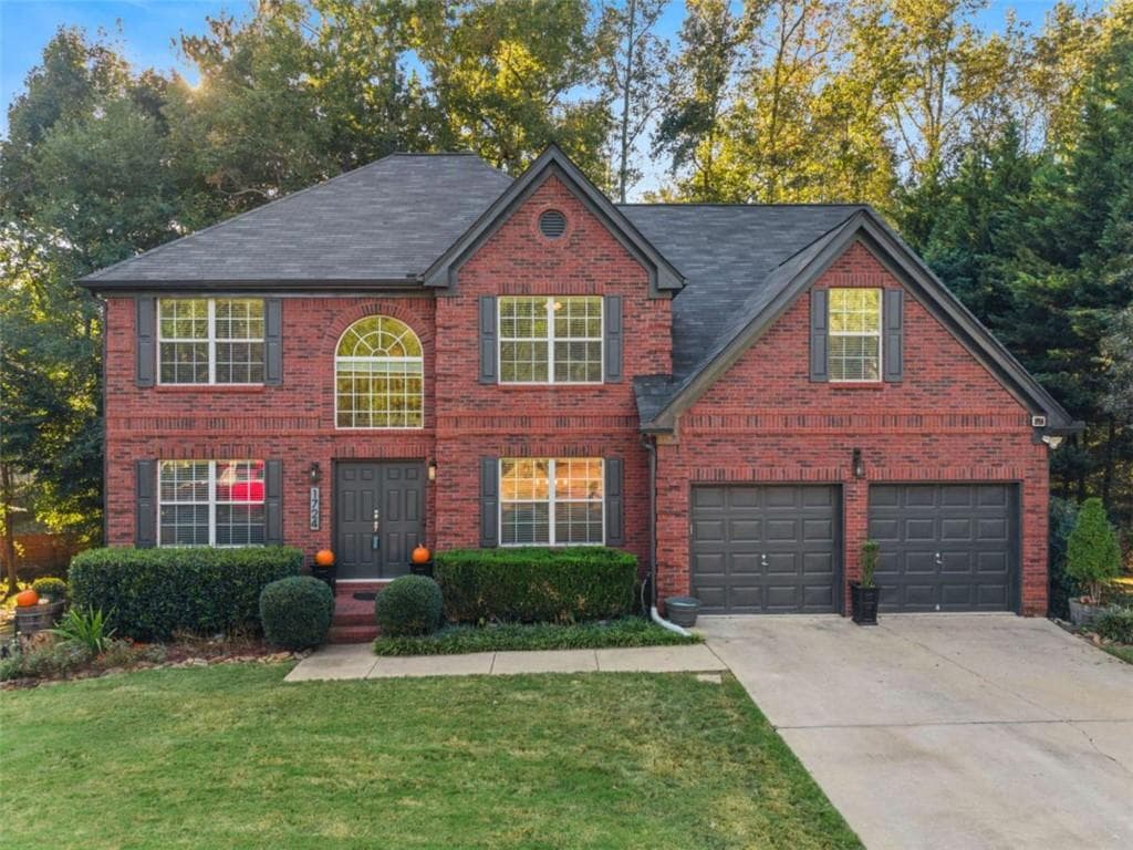 7 bedroom, 4 bathroom, 4,321 sq ft single family residence for sale at 1724 Birkshire Ridge, Mcdonough, GA 30252 — photo 2