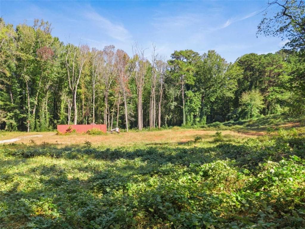 single family residence for sale at 4011 W Hilda Circle, Decatur, GA 30035 — photo 4
