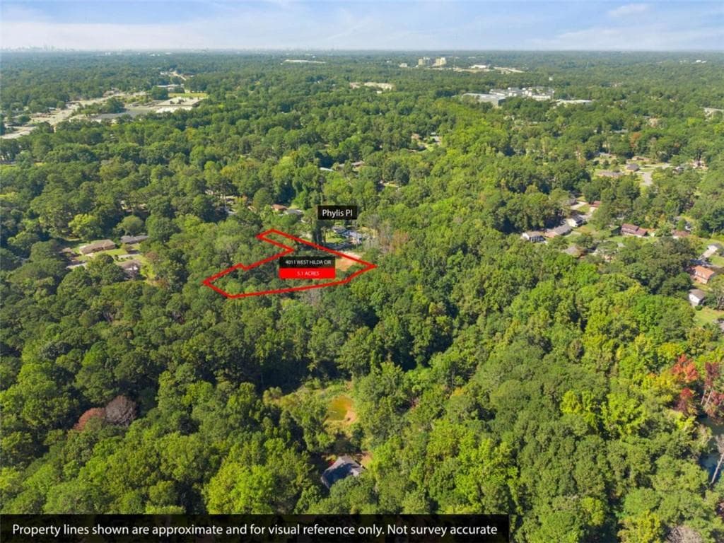 single family residence for sale at 4011 W Hilda Circle, Decatur, GA 30035 — photo 8