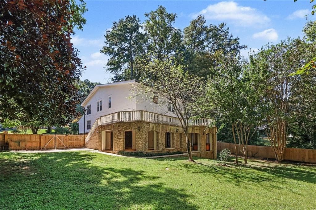 6 bedroom, 6 bathroom, 6,889 sq ft single family residence for sale at 2818 Cravey Trail, Atlanta, GA 30345 — photo 9
