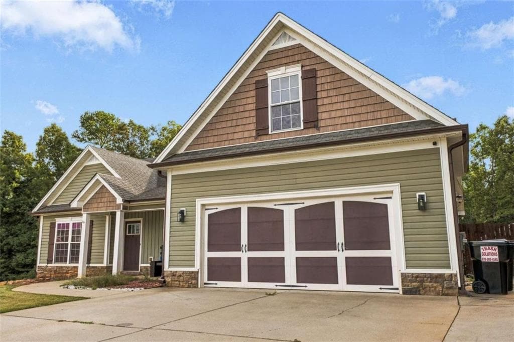 4 bedroom, 2 bathroom, 1,800 sq ft single family residence for sale at 465 Willow Springs Drive, Dallas, GA 30132