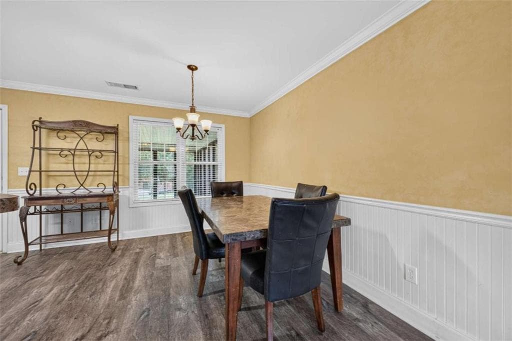 4 bedroom, 2 bathroom, 1,800 sq ft single family residence for sale at 465 Willow Springs Drive, Dallas, GA 30132 — photo 8