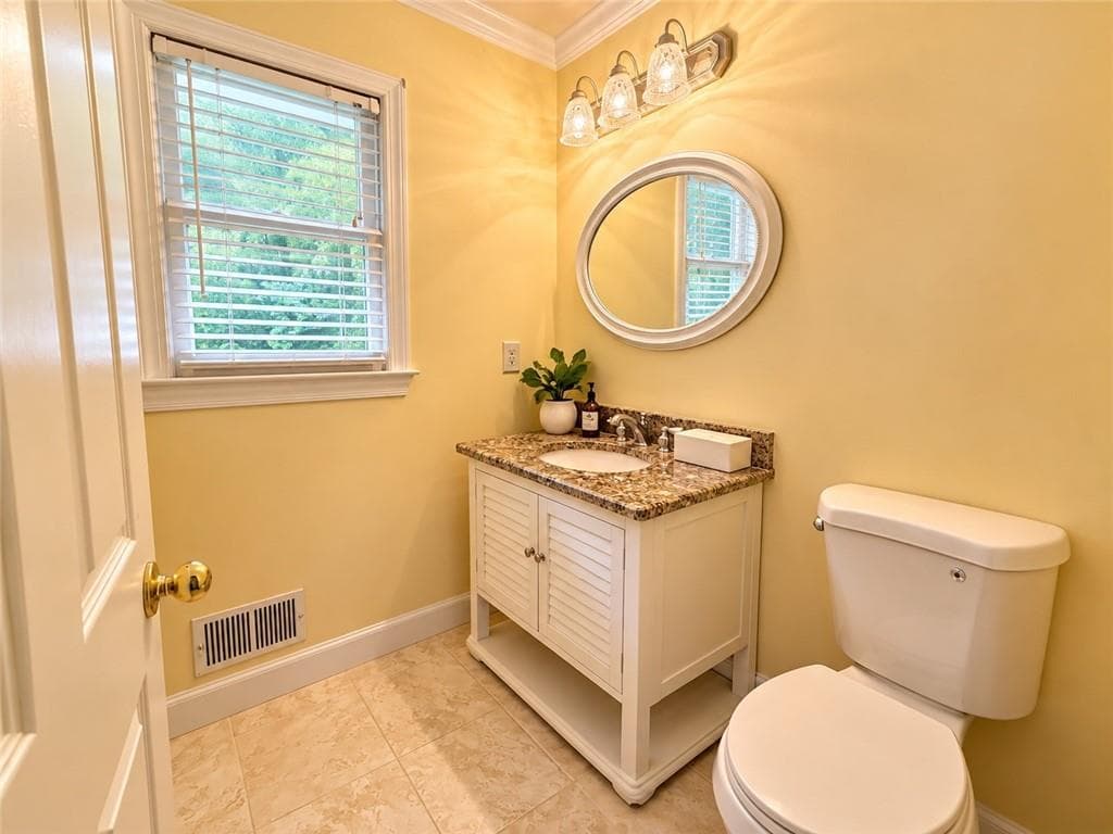 6 bedroom, 4 bathroom, 3,680 sq ft single family residence for sale at 1208 Milford Forest Drive, Marietta, GA 30008 — photo 10