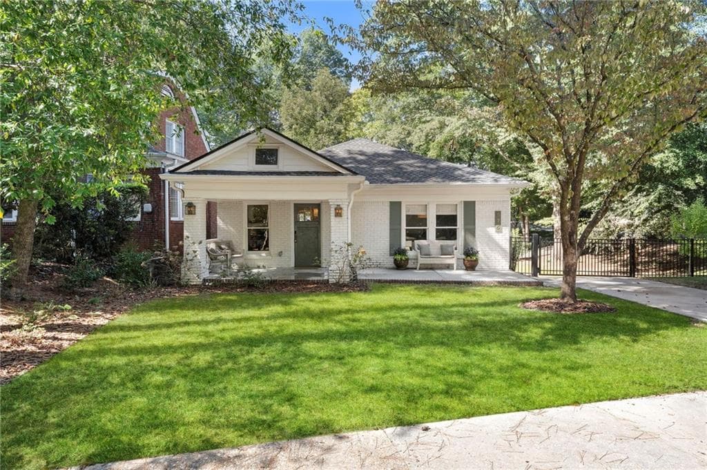 3 bedroom, 2 bathroom, 1,420 sq ft single family residence under contract at 675 Amsterdam Avenue, Atlanta, GA 30306