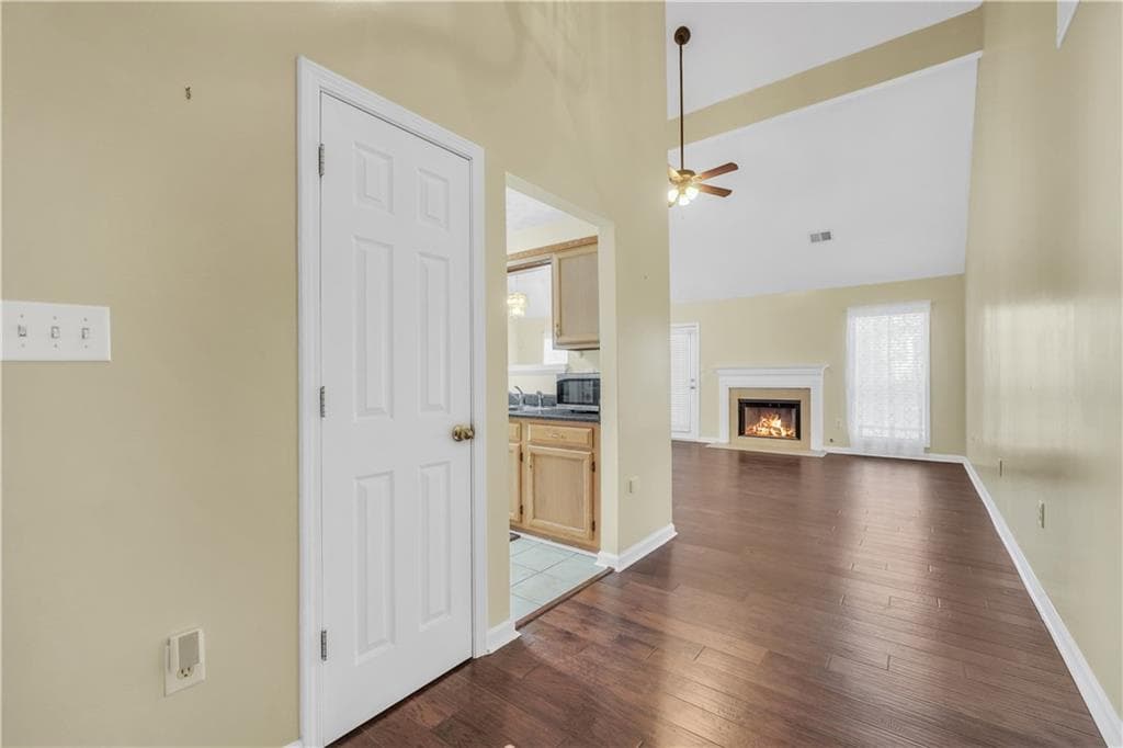 3 bedroom, 2 bathroom, 1,732 sq ft single family residence for sale at 9247 Ryan Ridge Court, Jonesboro, GA 30238 — photo 4