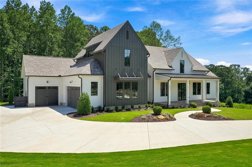 5 bedroom, 6 bathroom, 5,466 sq ft single family residence for sale at 203 Memory Lane, Canton, GA 30115 — photo 3