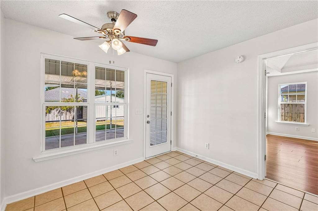 3 bedroom, 2 bathroom, 1,371 sq ft single family residence for sale at 902 Haverhill Circle, Warner Robins, GA 31088 — photo 7