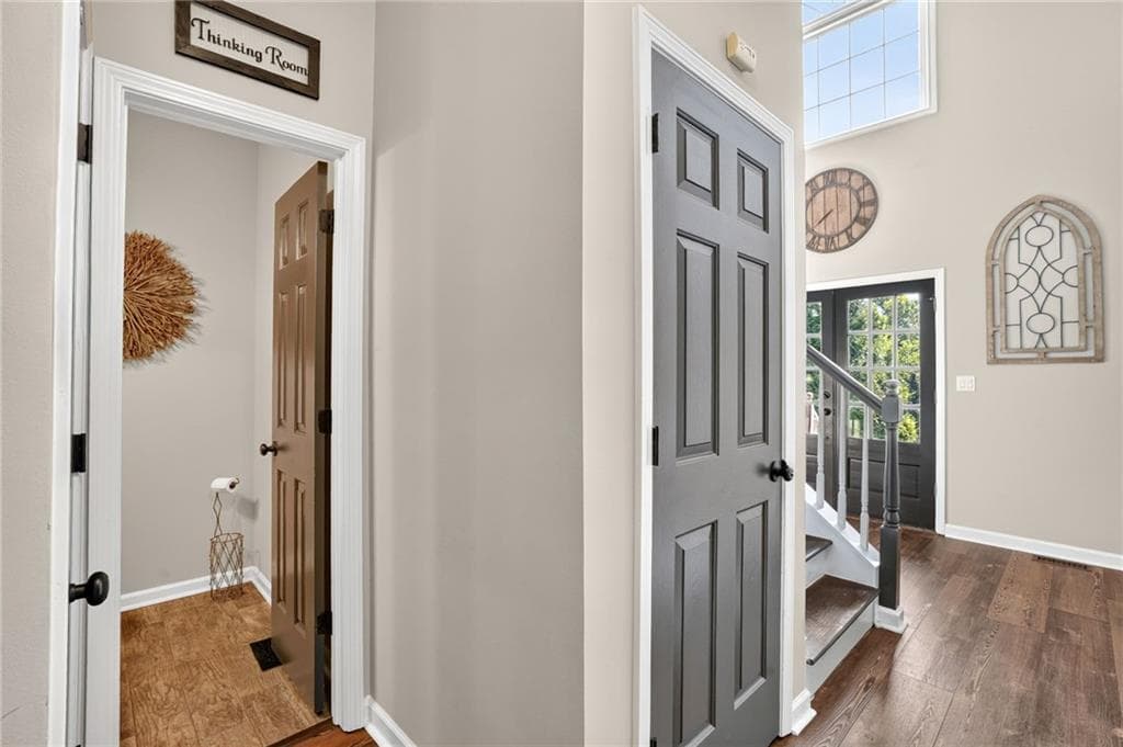 5 bedroom, 4 bathroom, 3,636 sq ft single family residence for sale at 4255 Fairfax Drive, Cumming, GA 30028 — photo 9